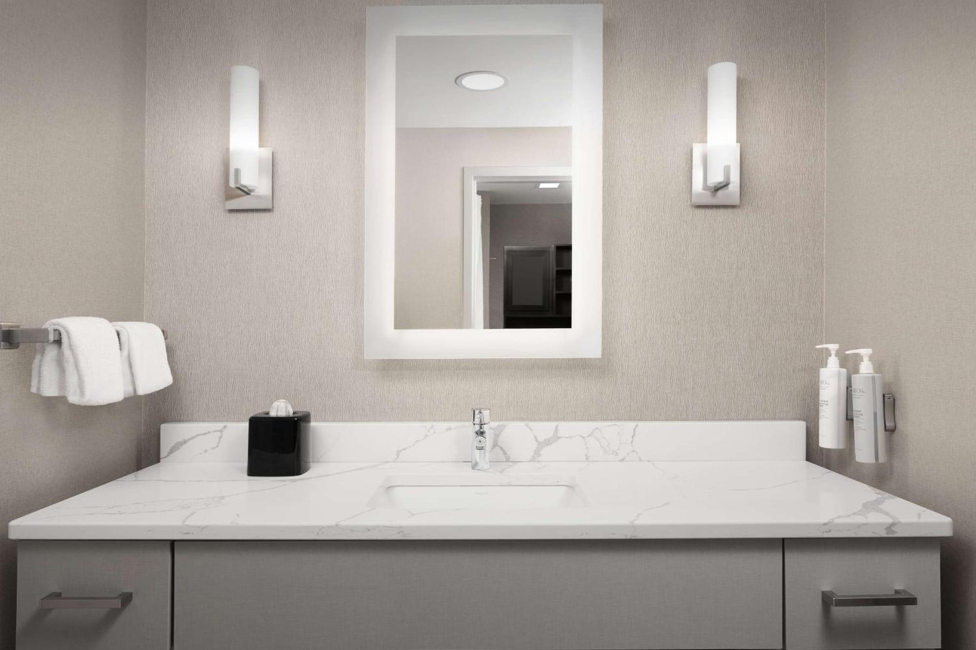 Homewood Suites By Hilton York Eksteriør bilde